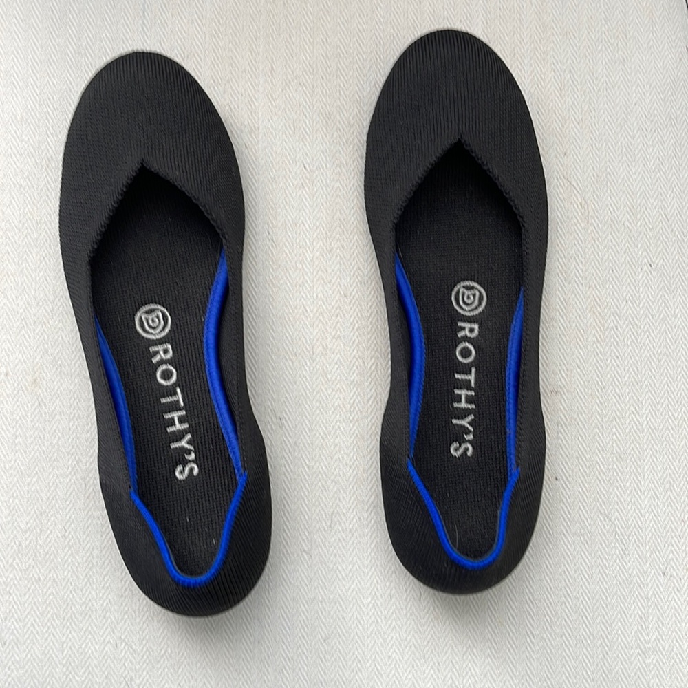 Rothy’s black round toe flats size 7